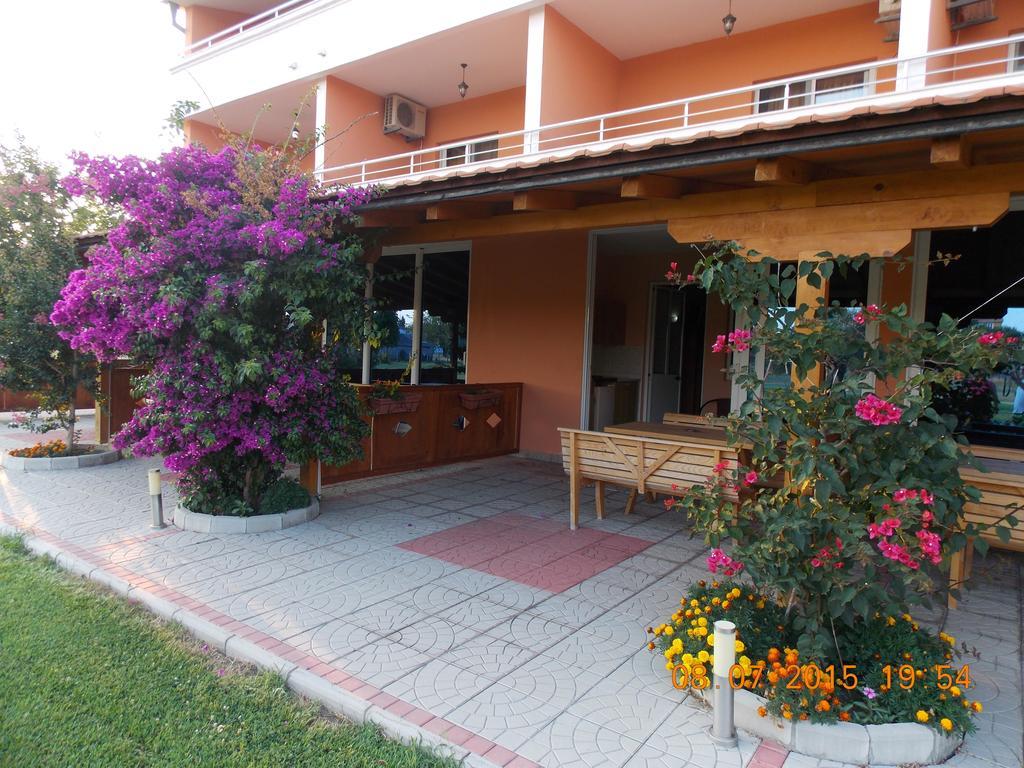 Delfini Holiday Homes Ulcinj Exterior foto
