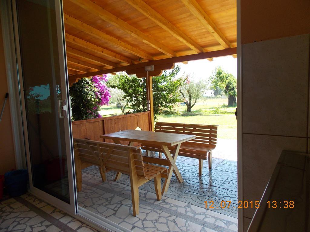 Delfini Holiday Homes Ulcinj Zimmer foto